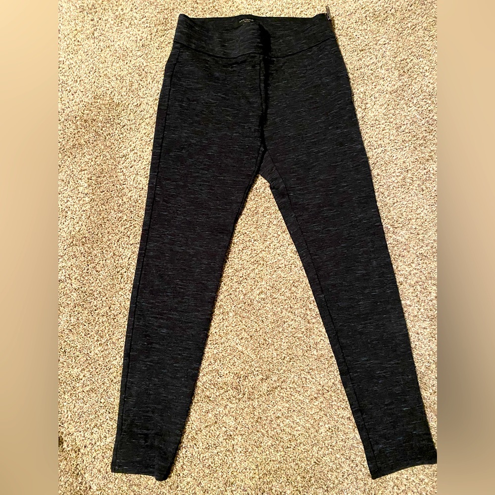 Anne Taylor Ponte Leggings